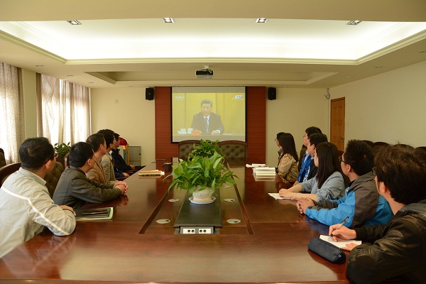 说明: https://www.ahnu.edu.cn/__local/0/BD/53/E767EC5B045FD74DB1659E5A01D_647DD840_1906B.jpg
